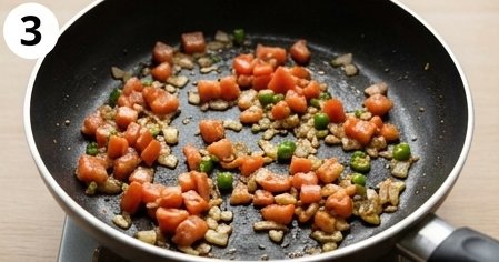 Shredded Chicken & Egg Scramble, step 3