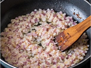 Soya Keema Toast (Crumbled Soy Toast), step 3