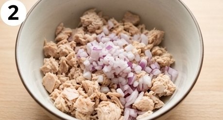 Spicy Mediterranean Tuna Toast, step 2